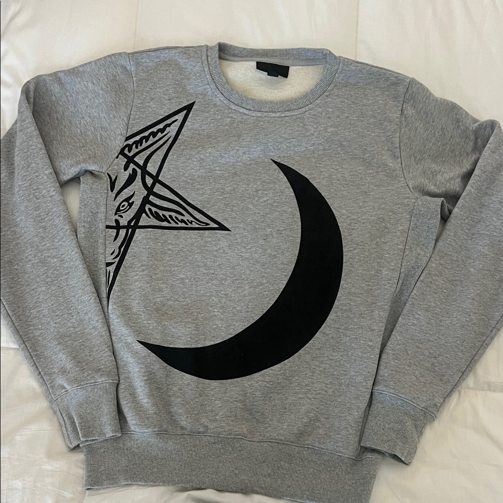 Black Scale Graphic Men's M